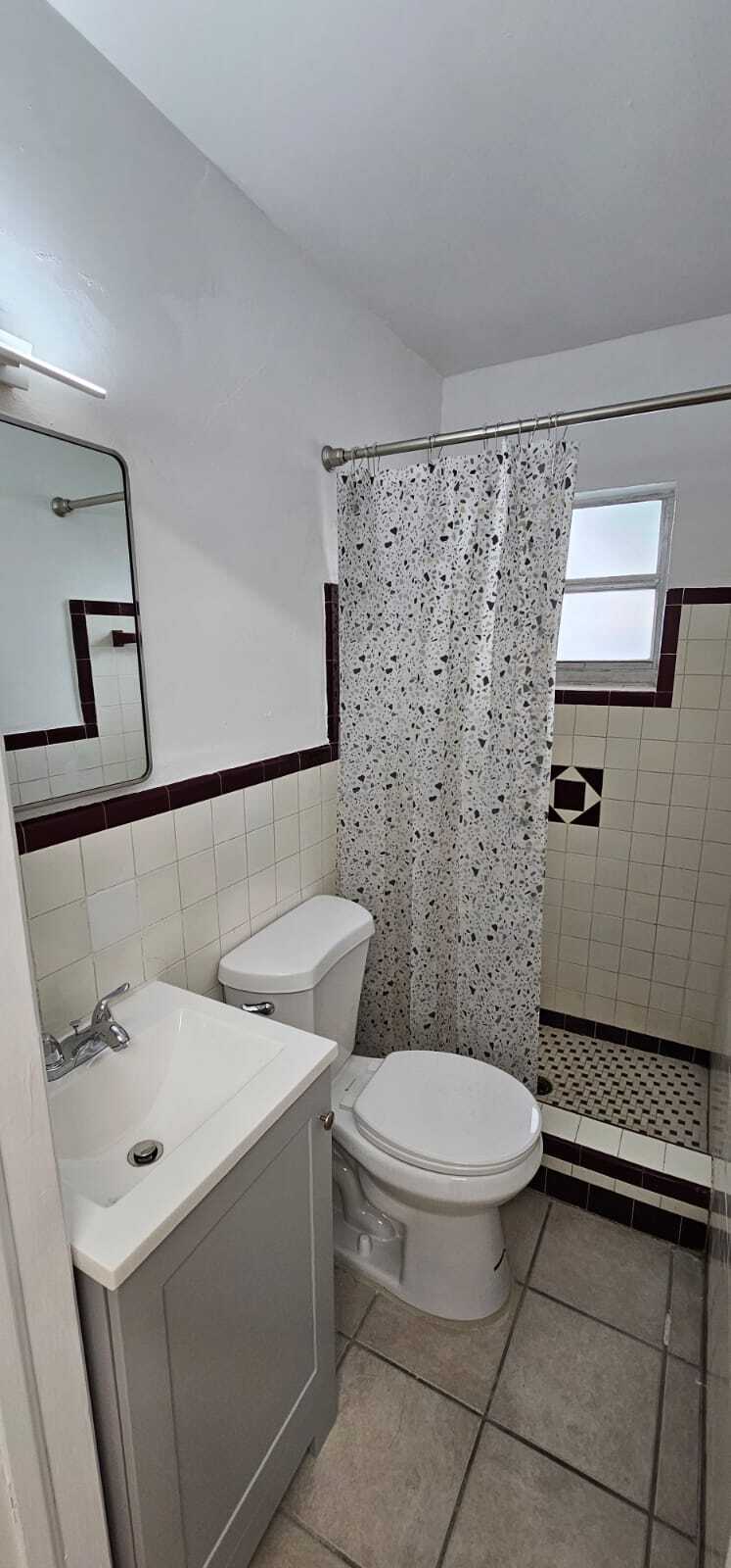 Building Photo - 5937 Taft St