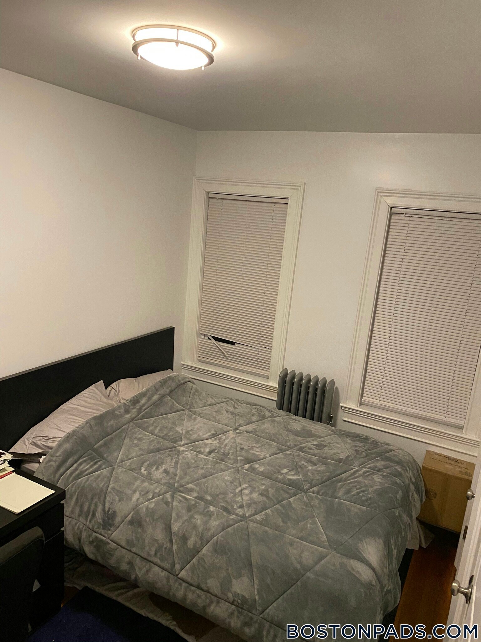 Building Photo - 122 Columbia St