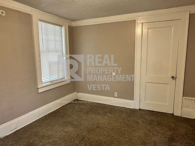 Building Photo - 2697 Napier Ave