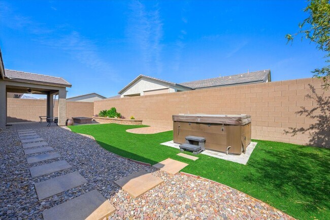 Building Photo - Upgragded 4-Bedroom Home with Casita in Gated Community
