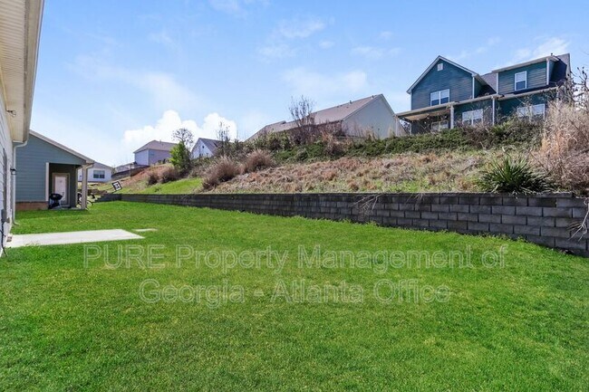 Building Photo - 155 Mandy Ln