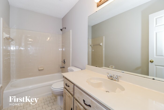 Building Photo - 7353 Kevinridge Cove W