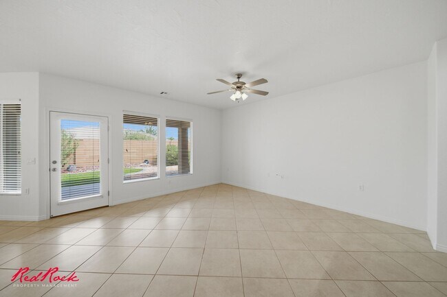 Building Photo - 1546 Morane Manor Dr