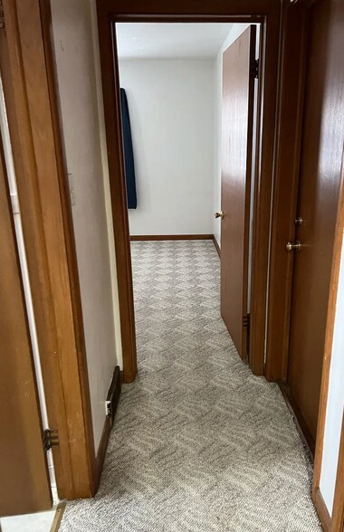 Hallway - 1617 A Ave NE