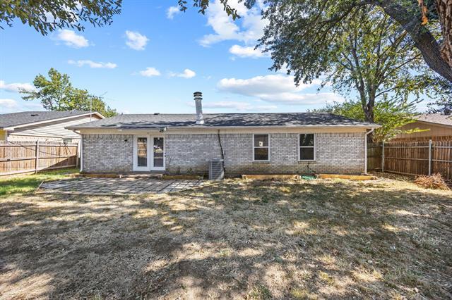 Building Photo - 1237 N Knowles Dr