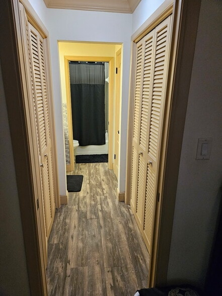 Building Photo - 4210 Lake Underhill Rd