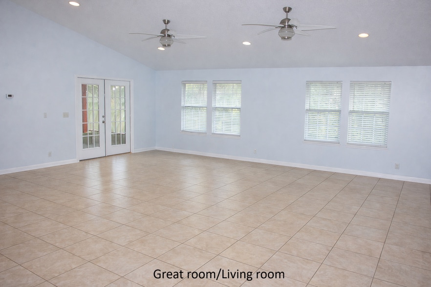 Building Photo - 524 N Wilderness Trl