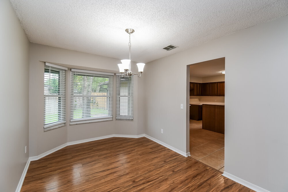 Building Photo - 810 Hardwood St