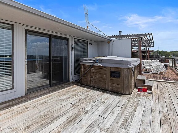 Building Photo - 241 Anchor Rd