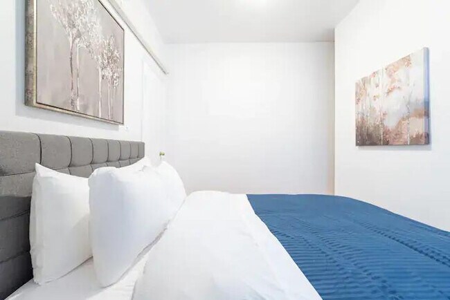 Building Photo - 451 9th Ave