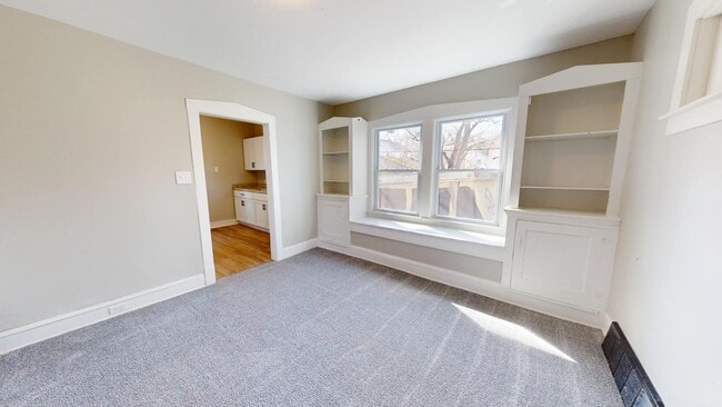 Building Photo - 3544 W 99th St