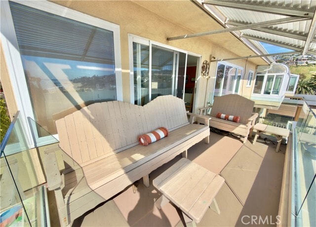 Building Photo - 251 Lower Cliff Dr