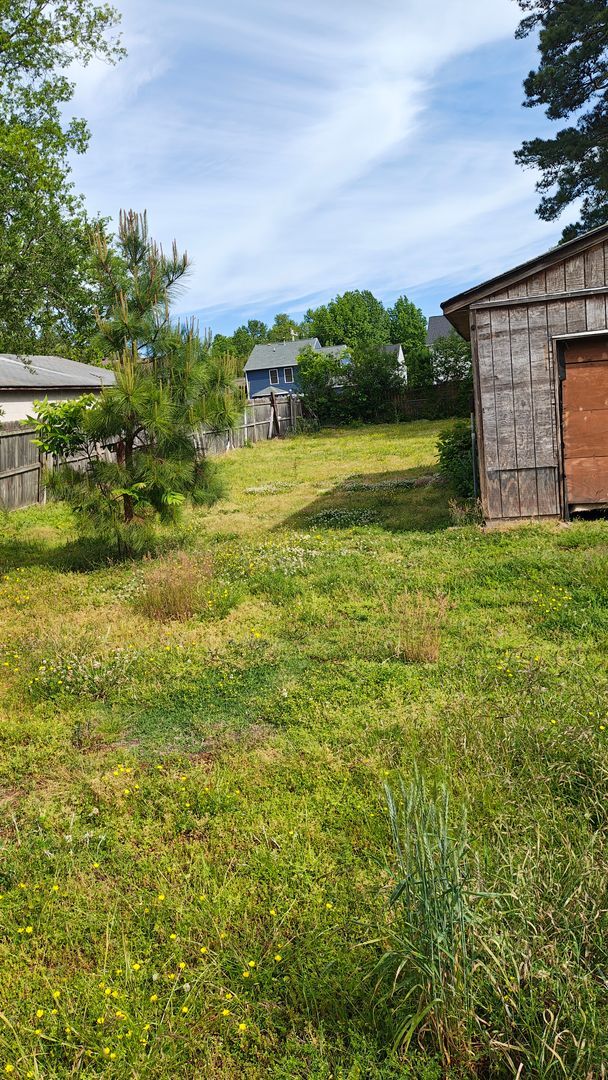 Building Photo - 3 Bed 1 Bath Home for Rent in Norfolk!