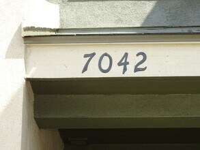 Building Photo - 7042 Lakeview Dr.