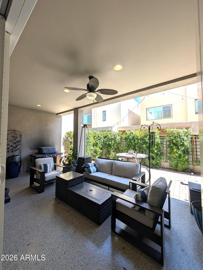 Building Photo - 6931 E Orion Dr