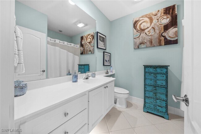 Building Photo - 5633 Cove Cir
