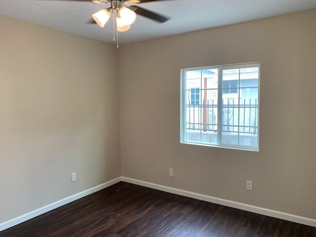 Building Photo - Cute and Spacious 1+1  ADU Apartment in Pa...
