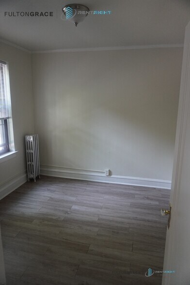 Building Photo - 5301 N Ashland Ave