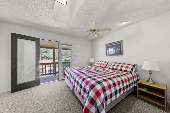 Building Photo - 126 North St