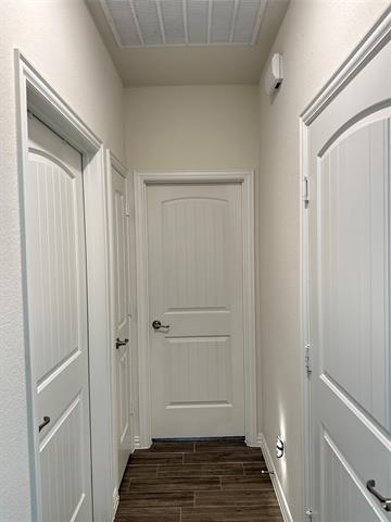 Building Photo - 1313 Forest Haven Dr