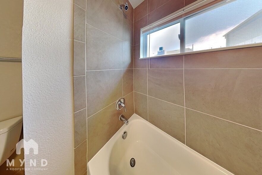 Building Photo - 3338 Tejon St