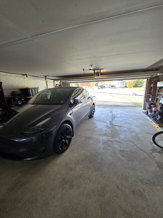 Building Photo - 3803 Towanda Rd