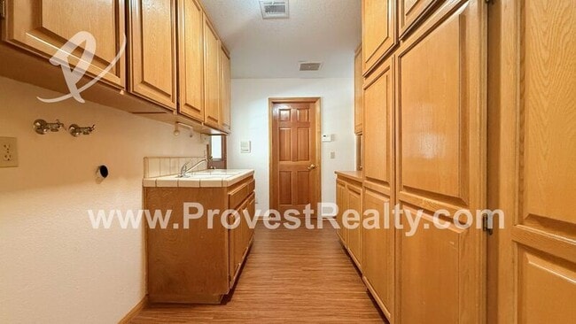 Building Photo - 14664 Pamlico Rd