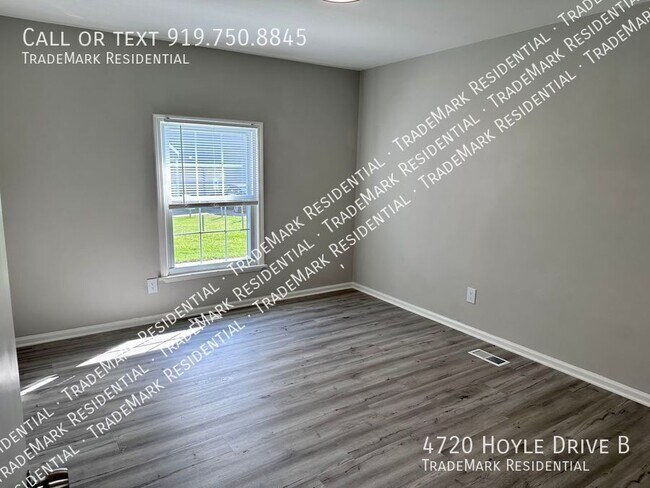 Building Photo - 4720 Hoyle Dr