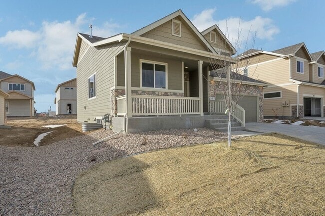 Building Photo - 935 Mount Shavano Ave