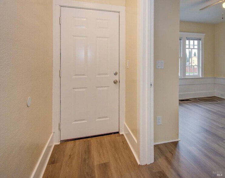 Building Photo - 1617 Georgia St