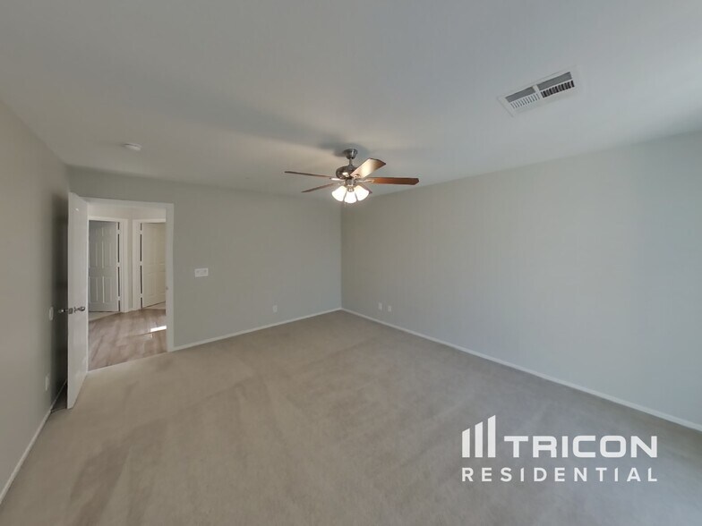 Building Photo - 9169 Promising Ct