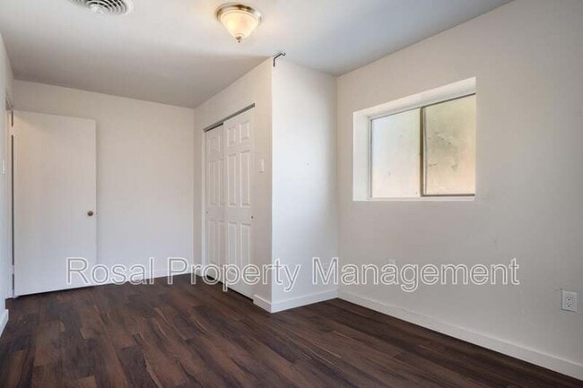 Building Photo - 1332 Boatright Dr NE