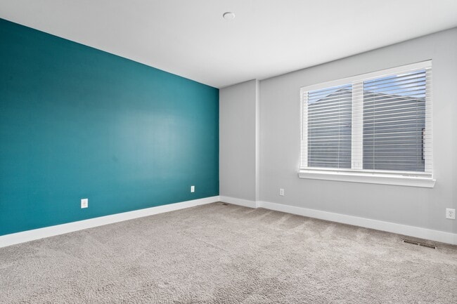 Building Photo - 1009 N Park Ave