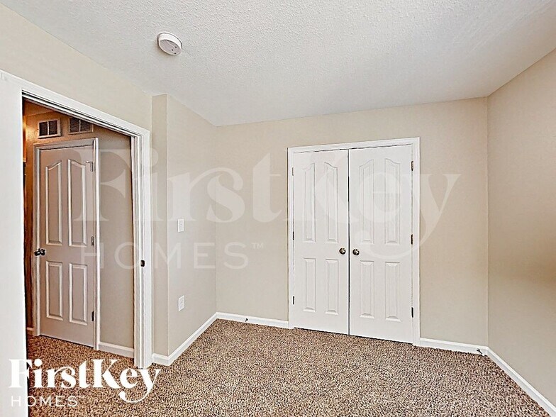 Building Photo - 4813 Manchineel Ln