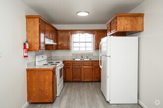 Interior Photo - 418 Gastel Circle