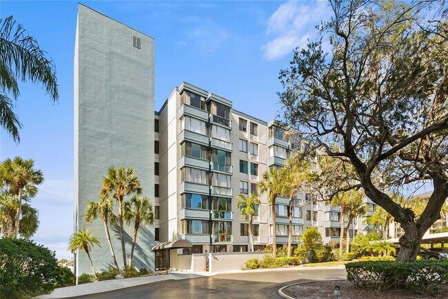 Building Photo - 644 Island Way