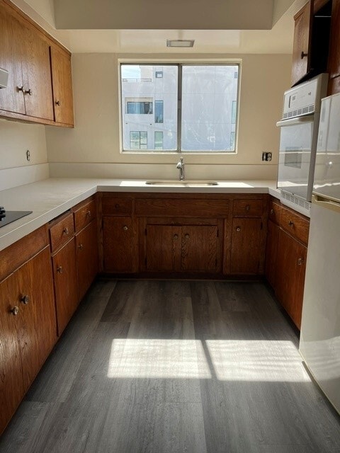 Building Photo - 5736 Lexington Ave
