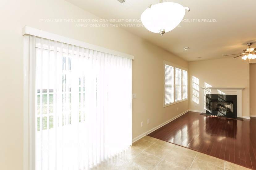 Building Photo - 16013 Caranna Ct