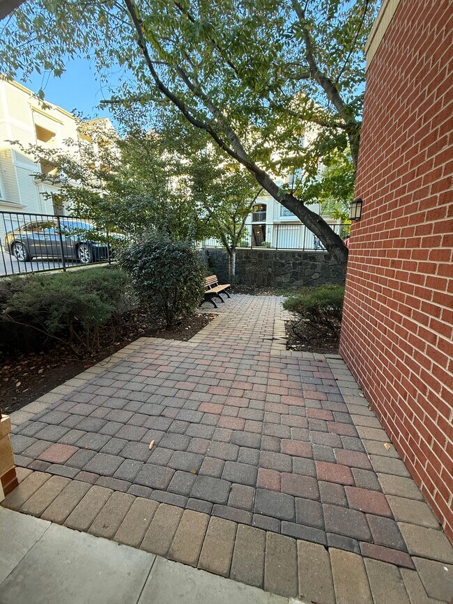 Building Photo - 11320 Aristotle Dr