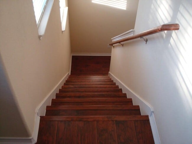 Building Photo - 2670 Crazyhorse Pass