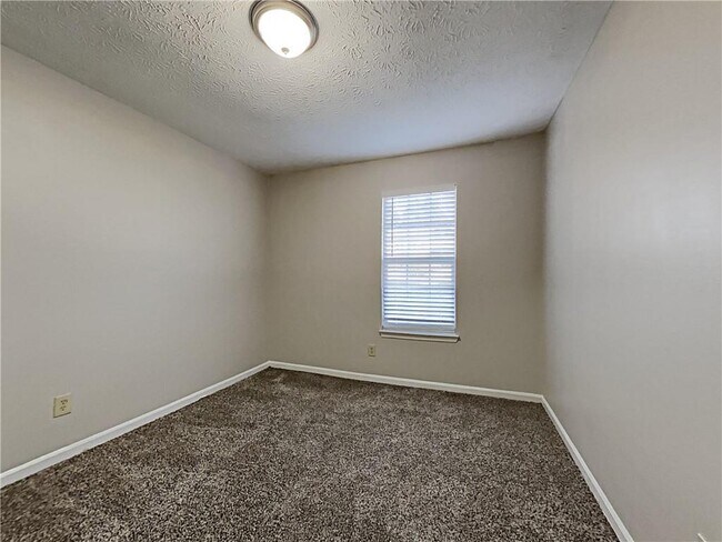 Building Photo - 968 Country Oaks Ct