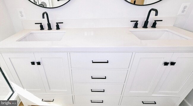 Building Photo - 1726 Blacksmith Wy