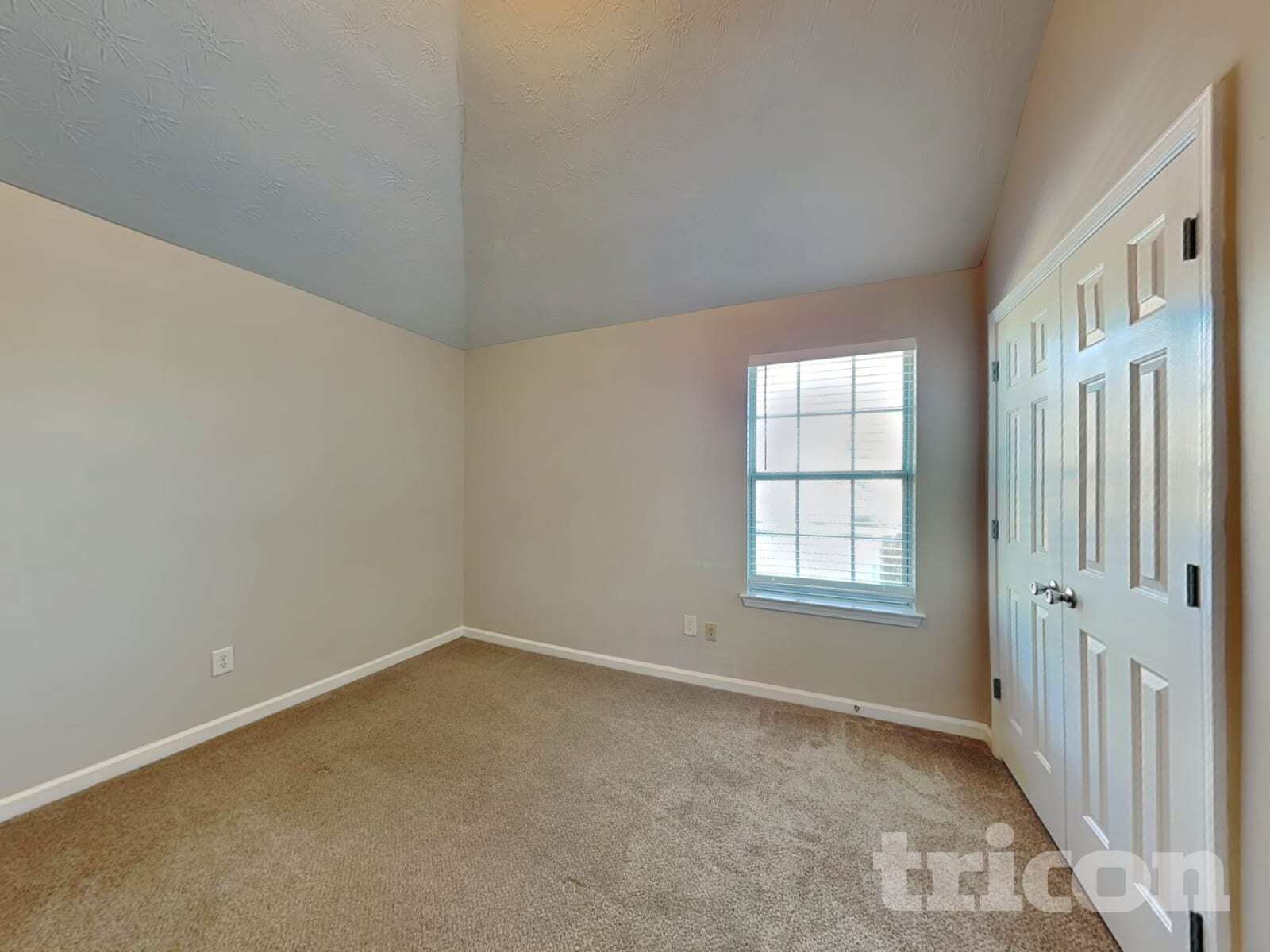 Building Photo - 70 Emerson Trail