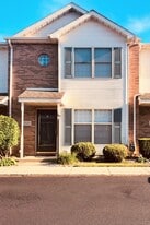Building Photo - 1819 Chestnut Ln