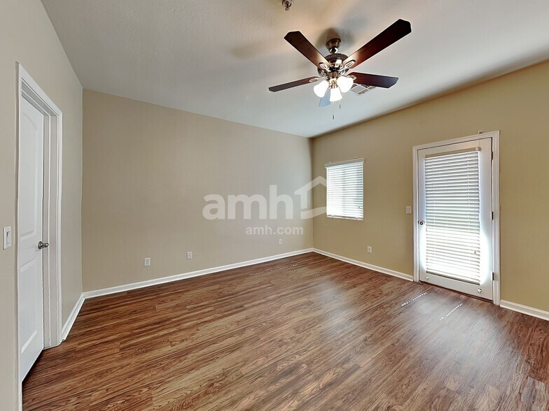 Building Photo - 20025 N 20th St