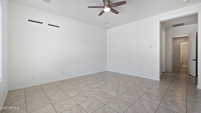Building Photo - 4219 N 161st Ave