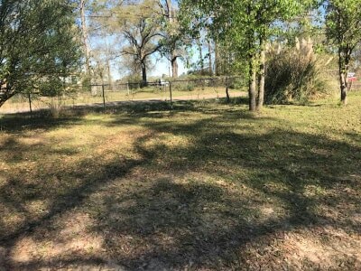 Building Photo - 24898 Lakewood Dr