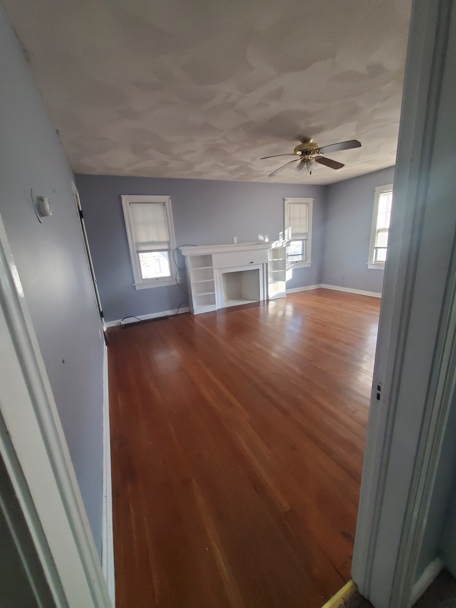 Building Photo - 12 S Willis Ave