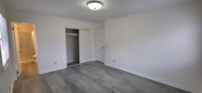 Building Photo - Spacious Rustic Home Near Amicalola Falls – Perfect for Large Families