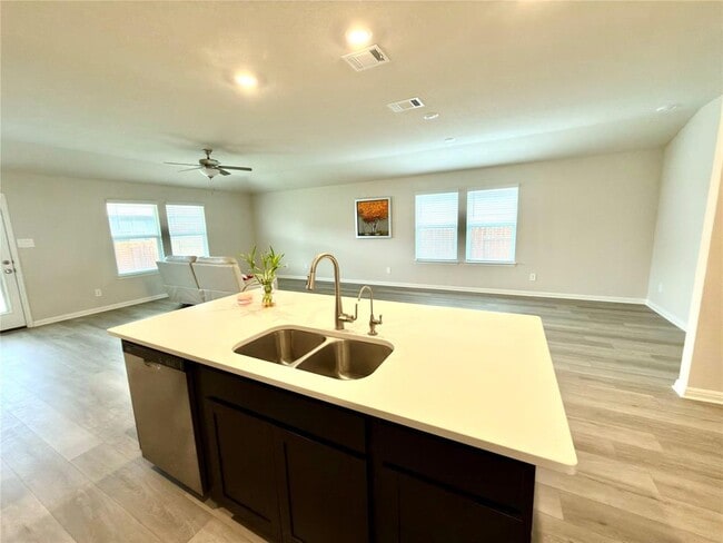 Building Photo - 310 Fossil Dr